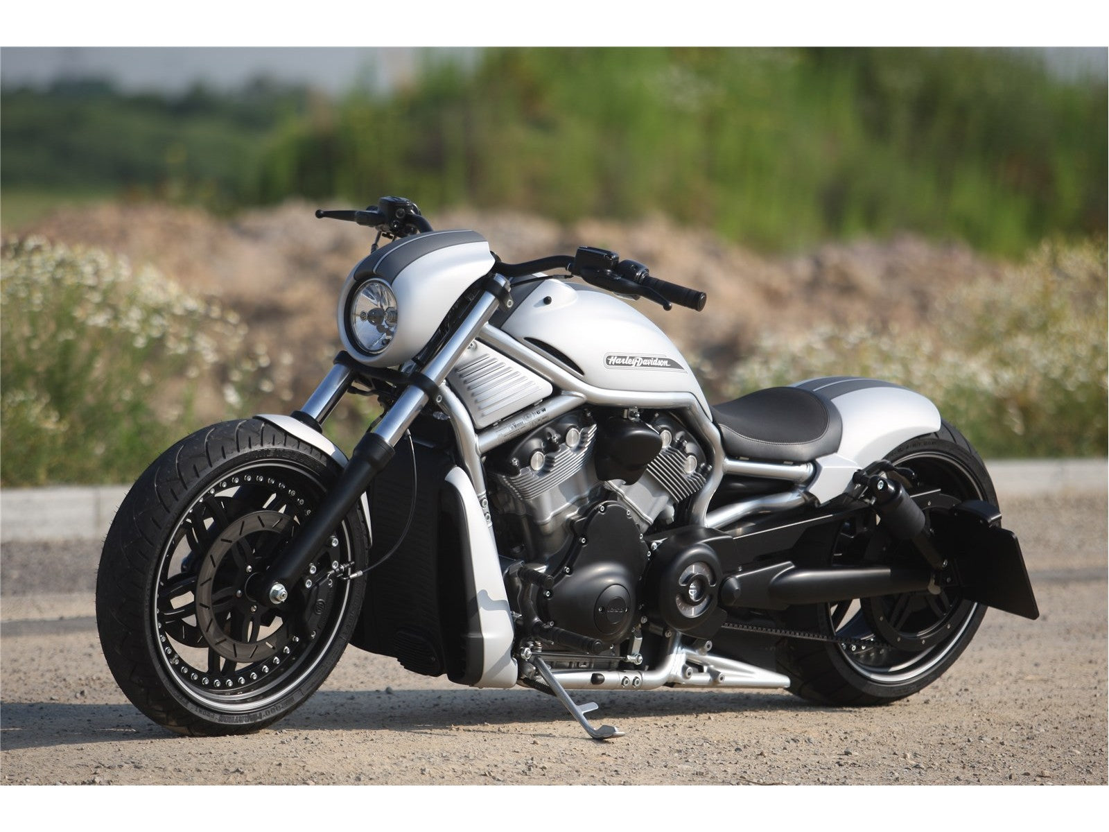 Rick's Airbox Cover "Streetfighter" - V-Rod 02-17