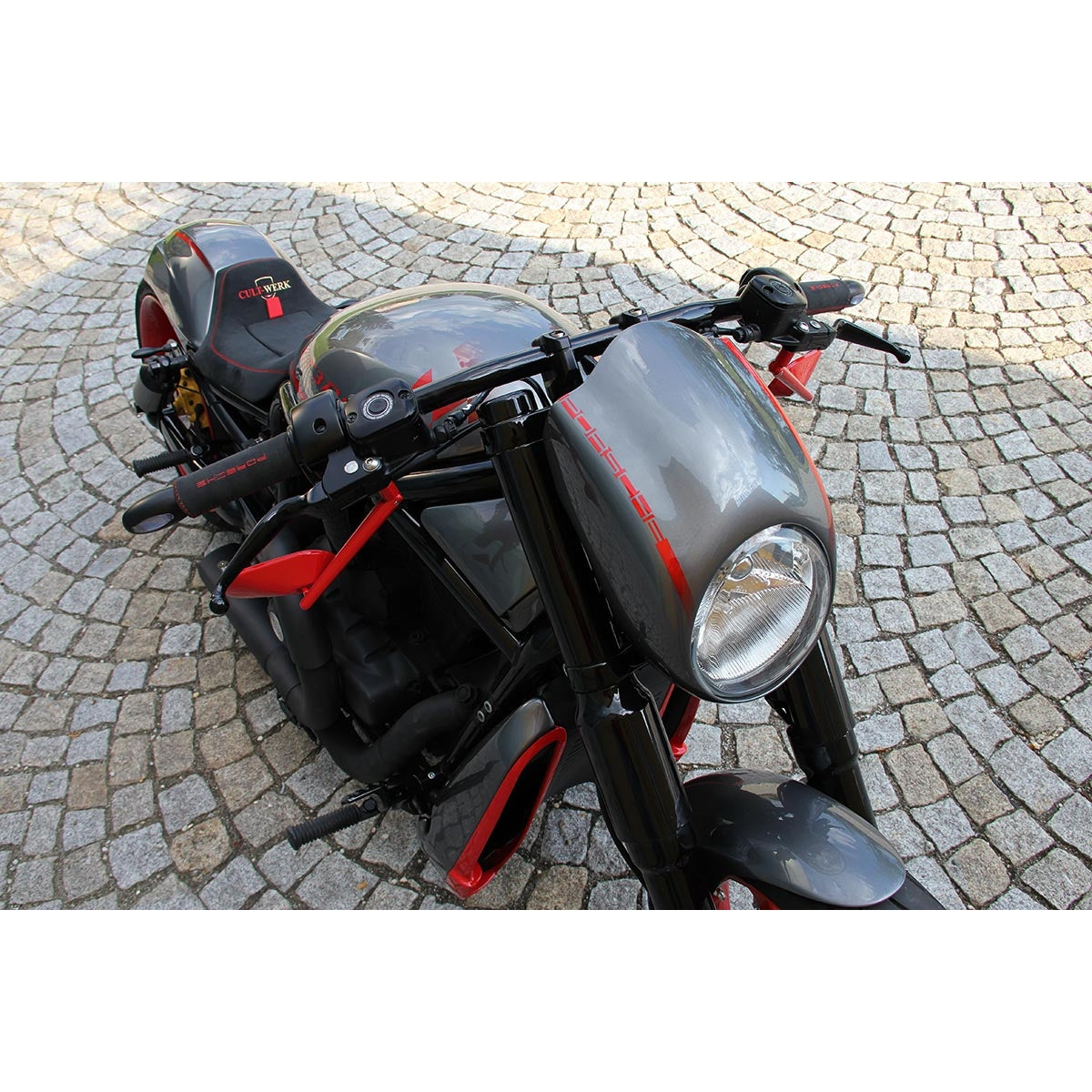 Cult-Werk Headlight mask V-Rod 2002-2011