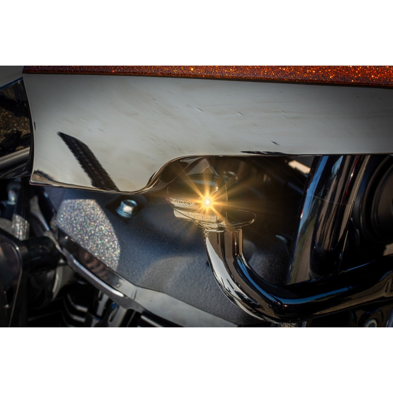 Front Indicators (Low Rider ST)