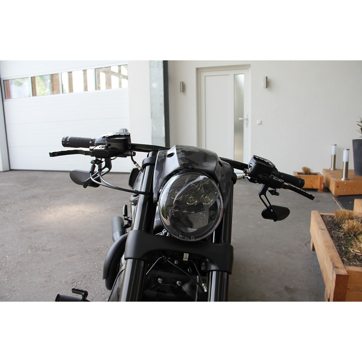 LED headlight Daymaker, black suitable for Harley-Davidson models: VRSC V-Rod & Night Rod Special
