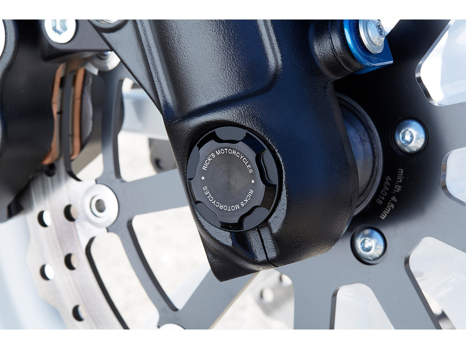 Rick's Axle Cover Set Premium - Fat Boy / Breakout 18-up