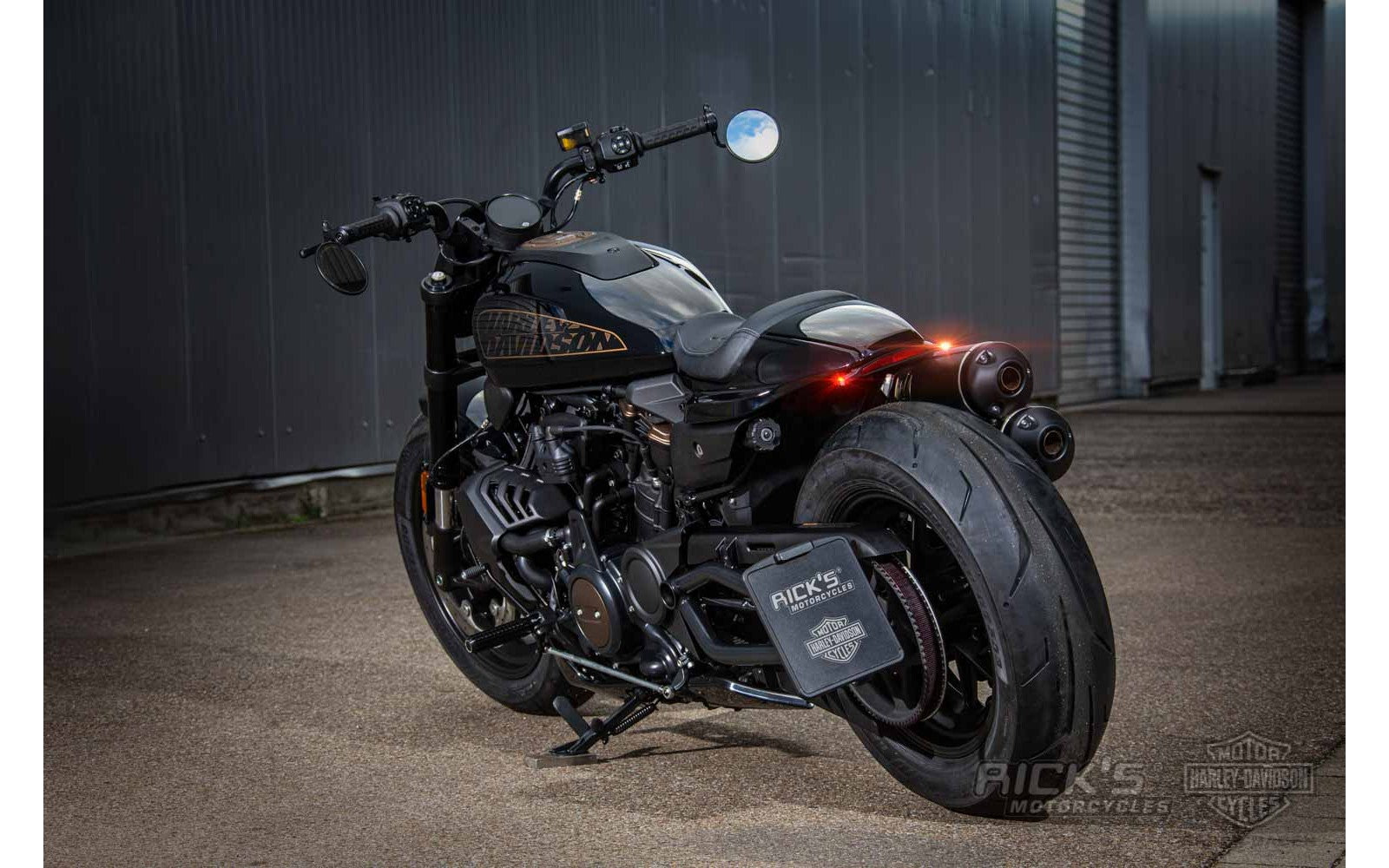 Rick's Front Indicator Holder Set (with Atto) - Sportster S / Nightster