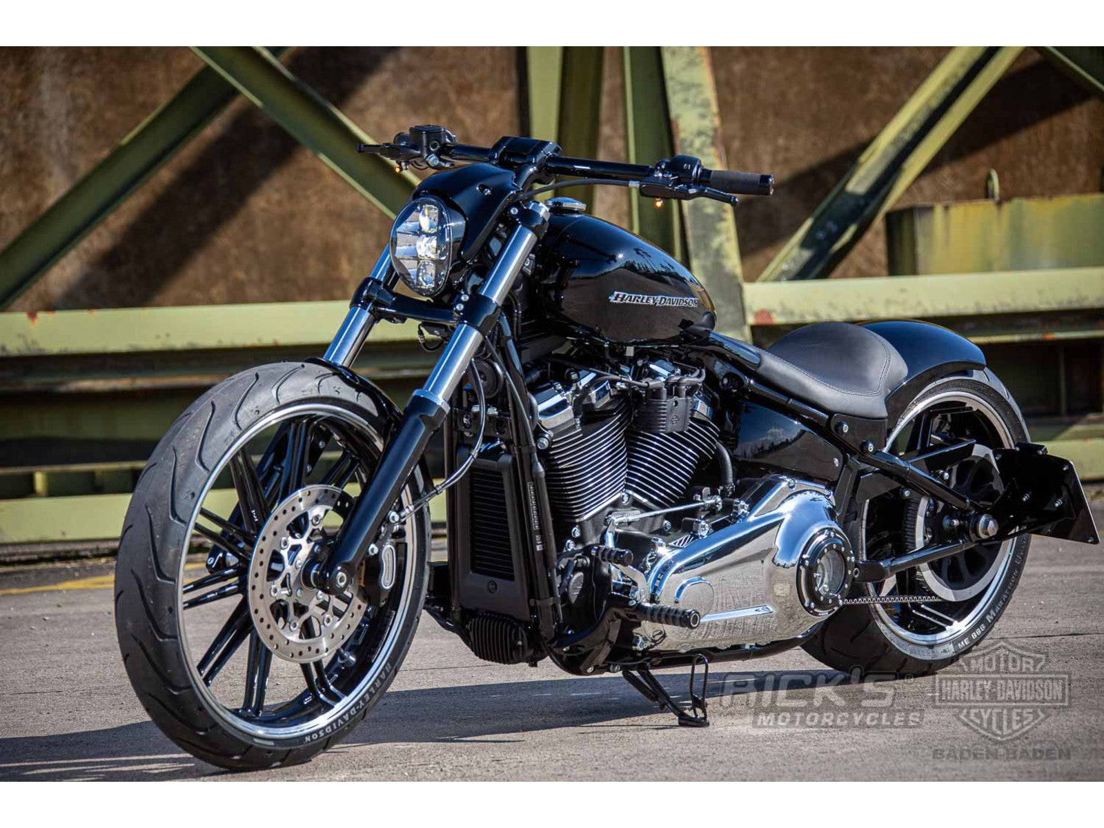 Rick's Footpegs "O-Ring" Black - Softail 18-up / Sportster S - Nightster