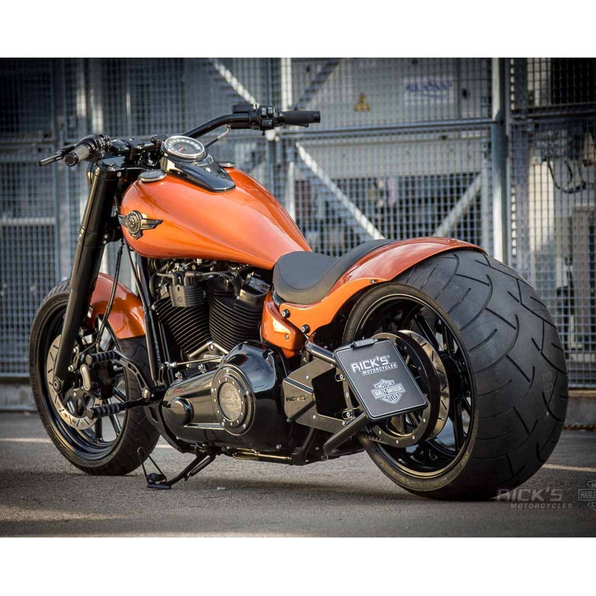 Rear Fender 300 Wheel (Softail Narrow 2018+)