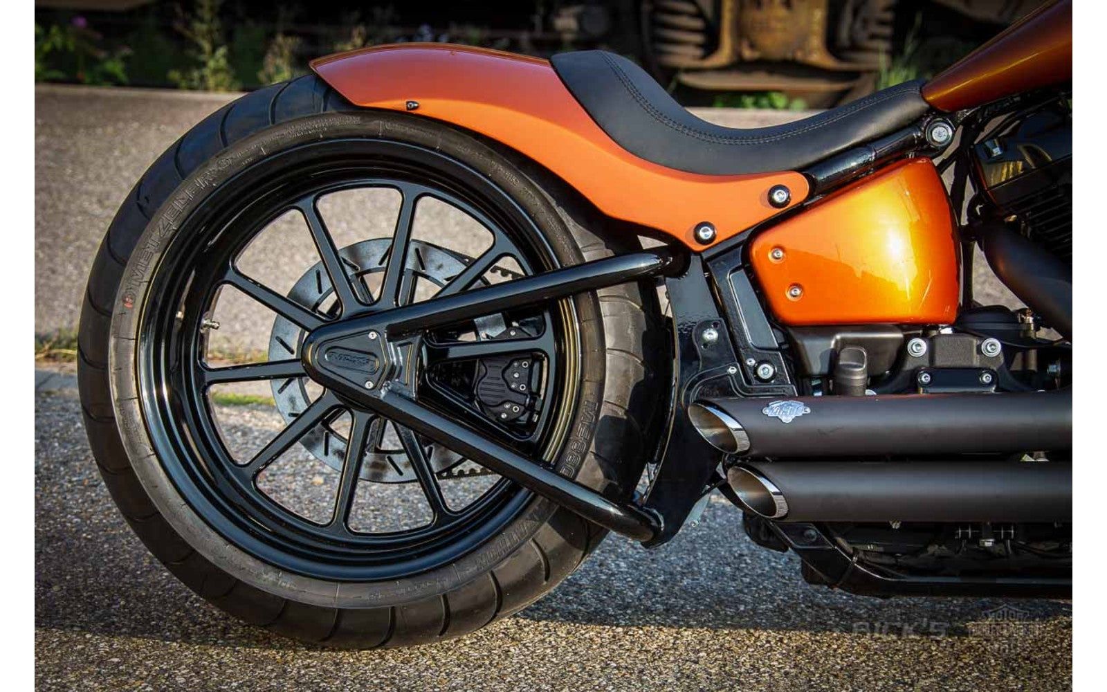 Rick's Steel Rear Fender 300 Tire - Softail Narrow 18-up