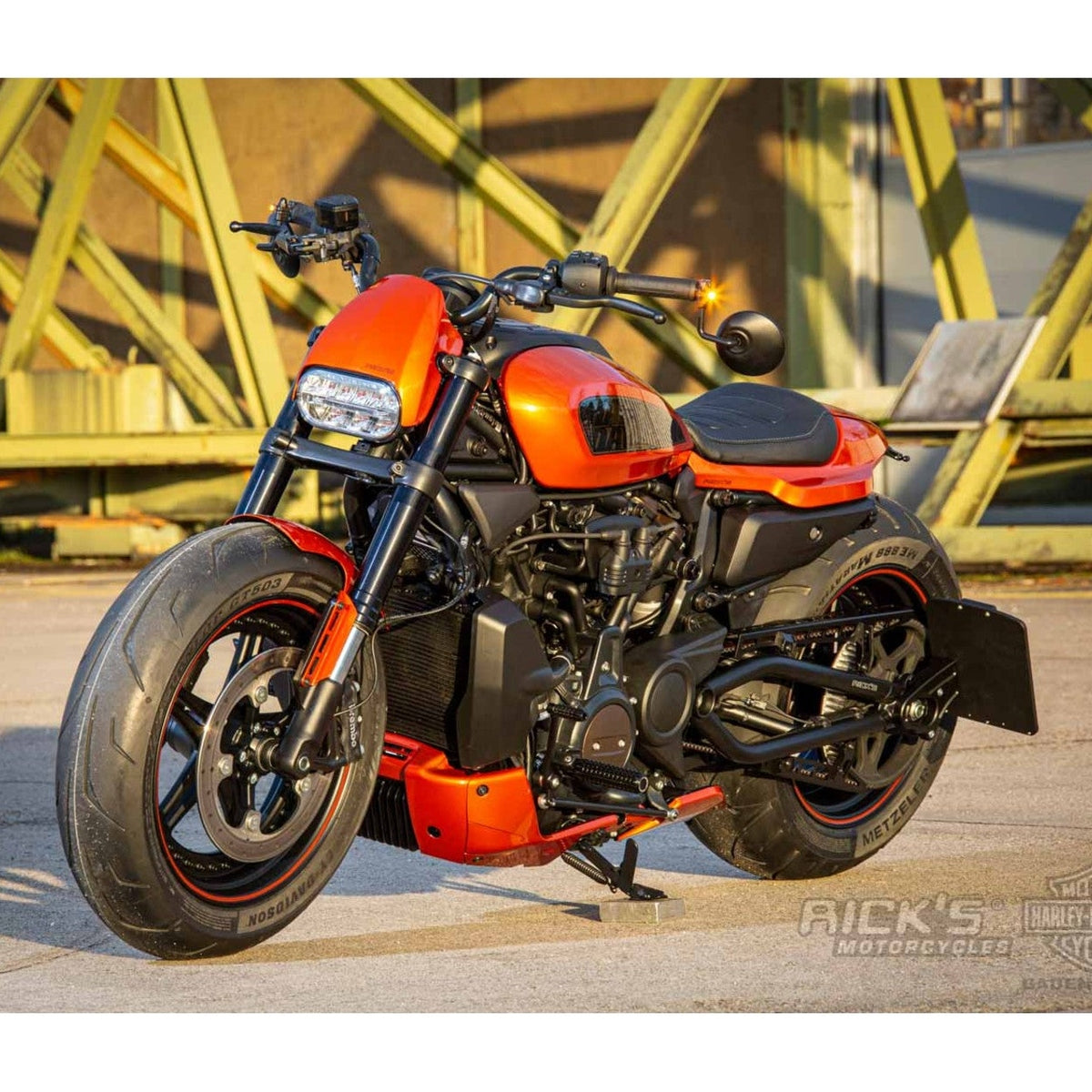 Rick's Headlight Fairing (Sportster S)