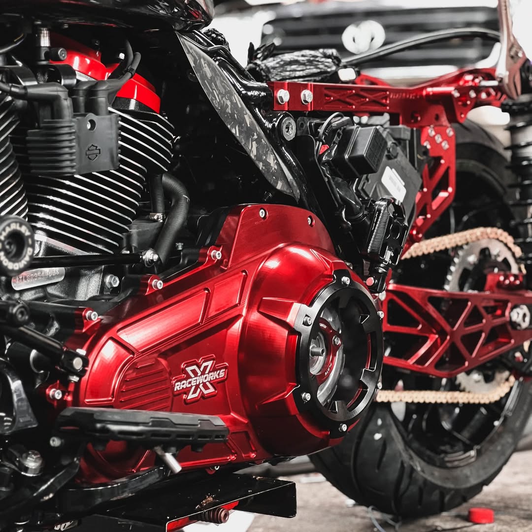 Raceworks Primary Cover M8 (Touring 2017+)