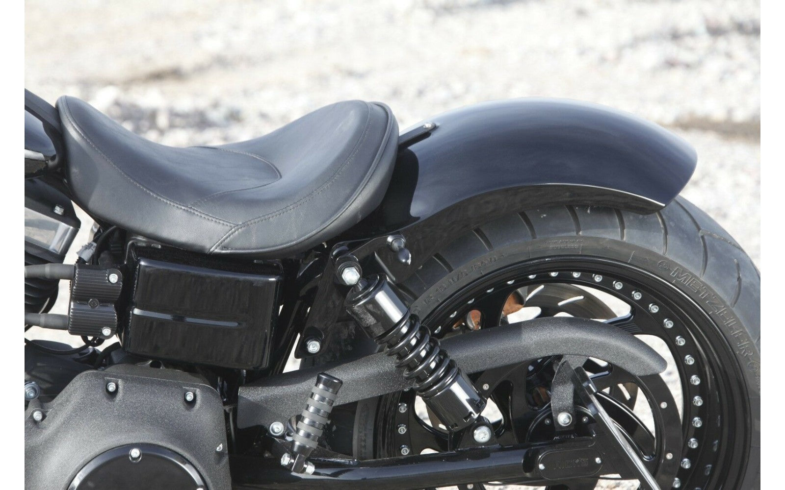 Rick's Rear Indicator Brackets Gloss Black - Universal