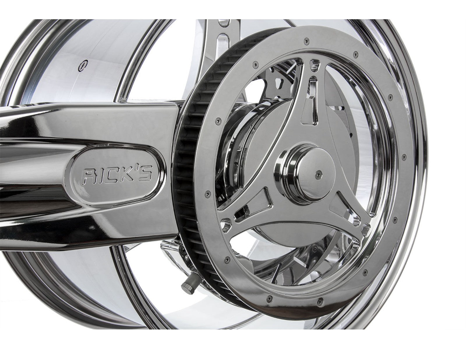 Rick's Single-Sided Swingarm With 300 Tire - V-Rod 07-17